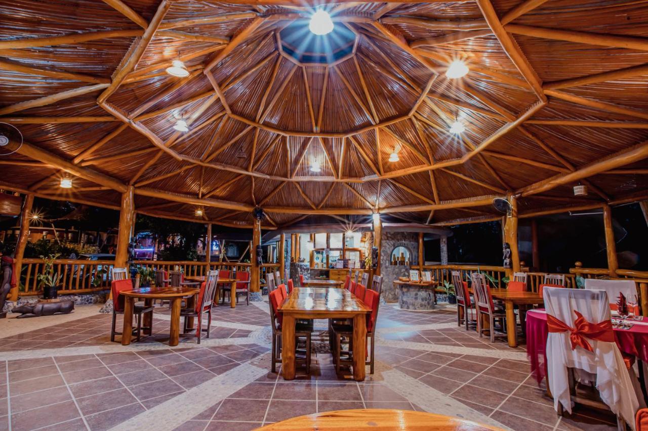 Atremaru Jungle Retreat Hotel Puerto Princesa Exterior photo