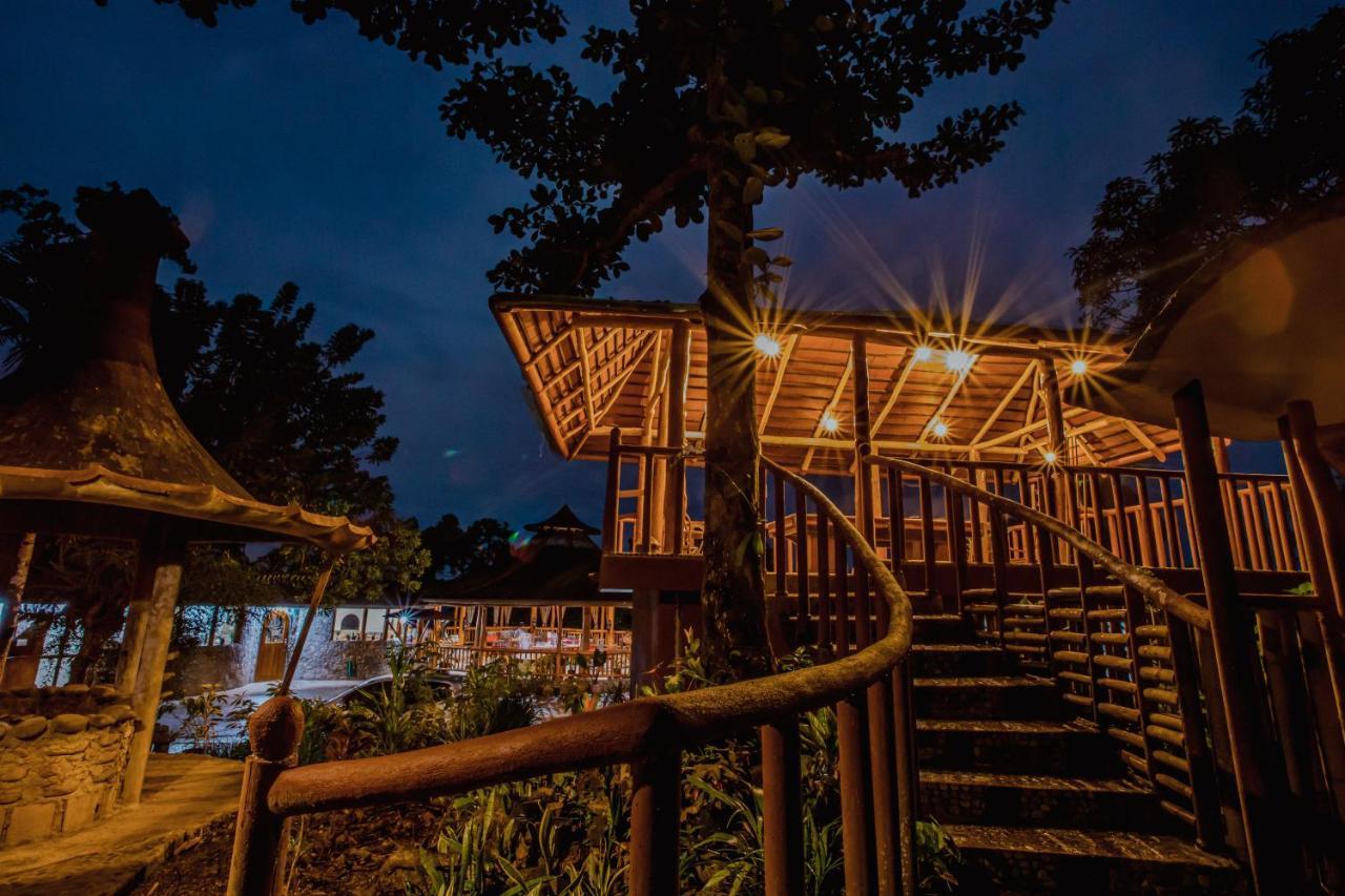 Atremaru Jungle Retreat Hotel Puerto Princesa Exterior photo